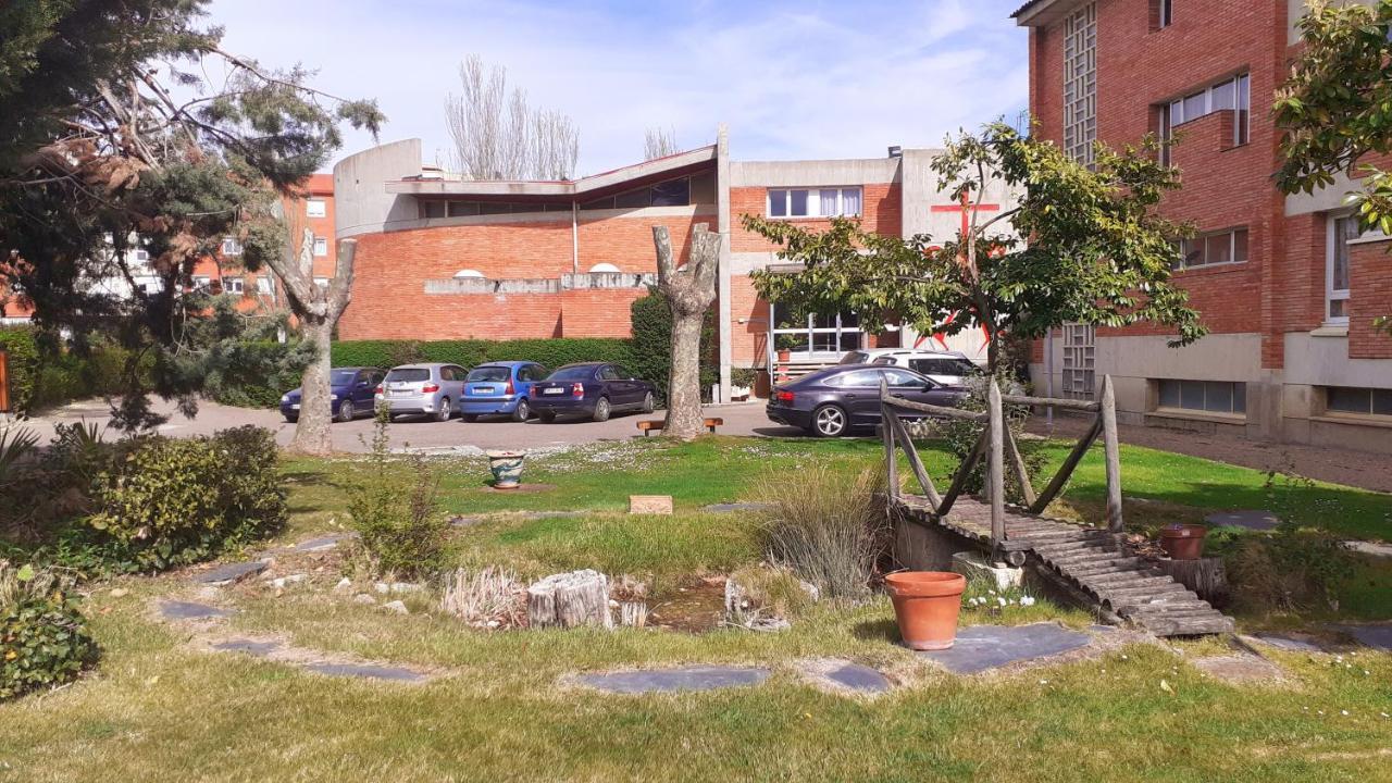 Residencia Diego Martinez Palência Exterior foto